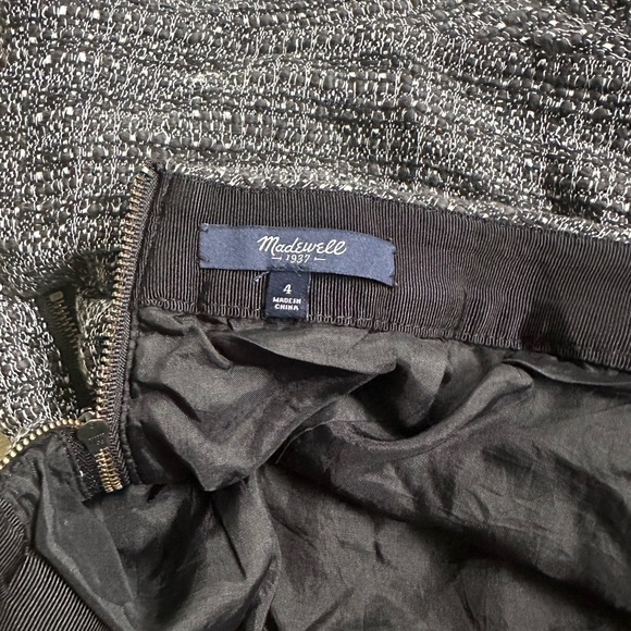Madewell size 4 Ruffled Tweed Mini Skirt - Picture 2 of 4